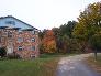 view of apartment building [click to enlarge]
