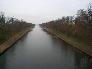 looking at the canal from a bridge [click to enlarge]
